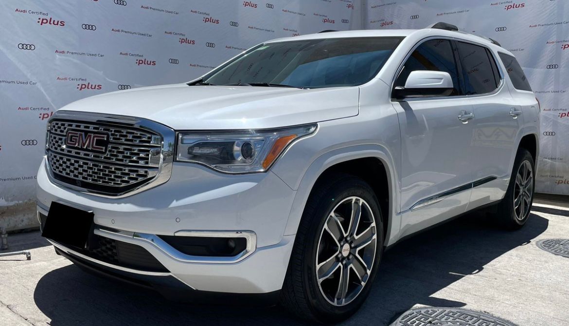 GMC Acadia Denalli